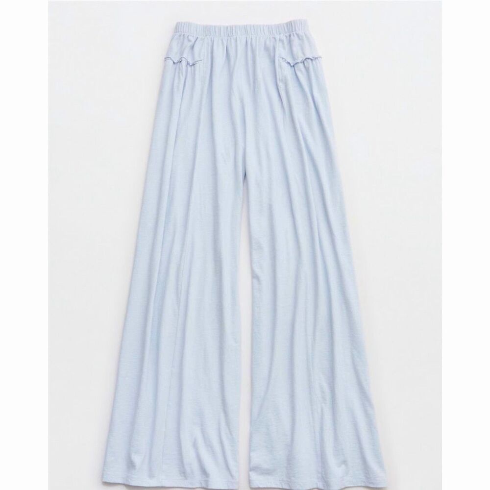 NEW Aerie AE Women's Pants M SHORT Happiest Wide Leg sky blue knit ruffle baggy